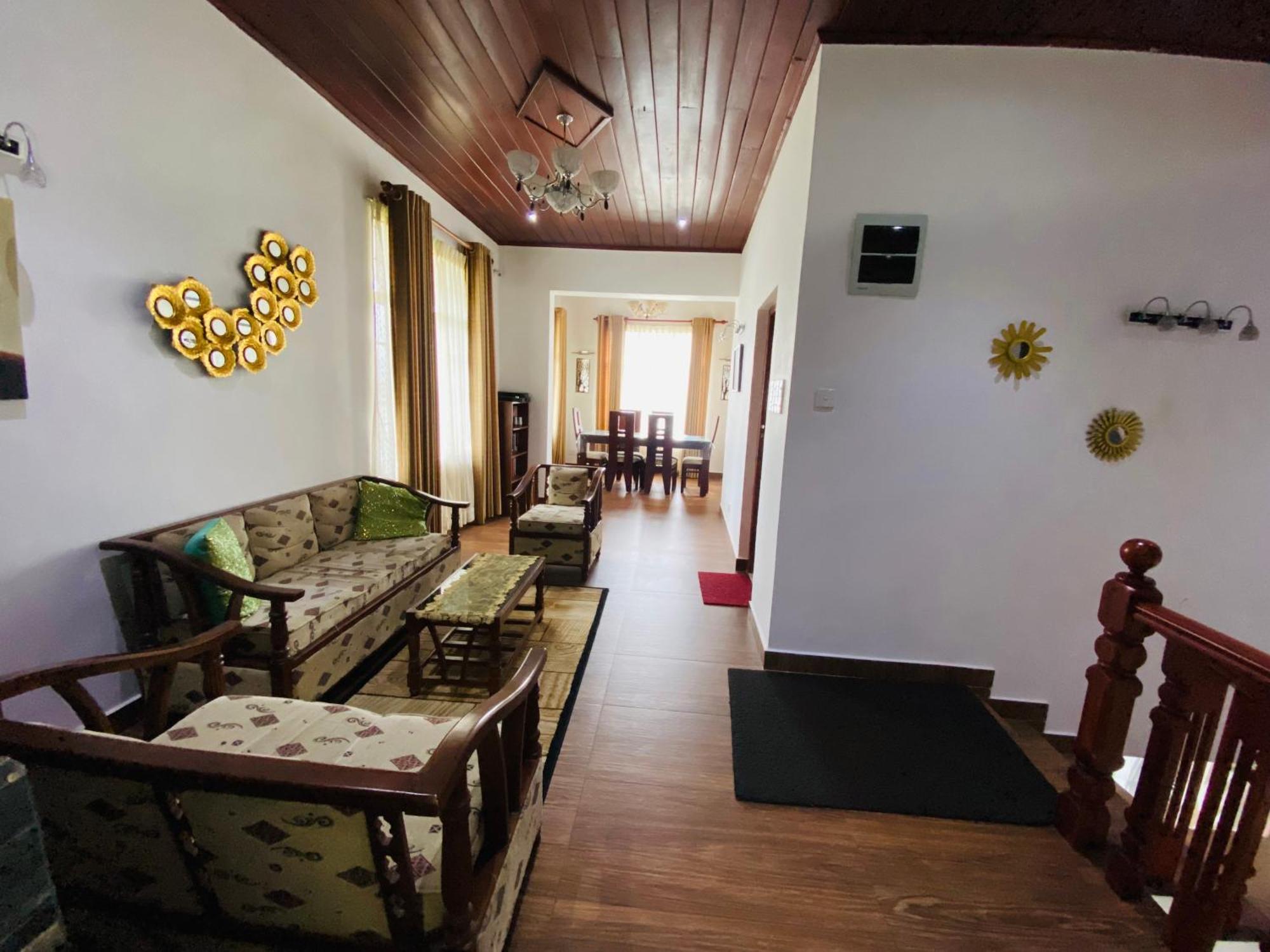 Thuring'S Holiday Bungalow นูวาราเอลิยา ภายนอก รูปภาพ