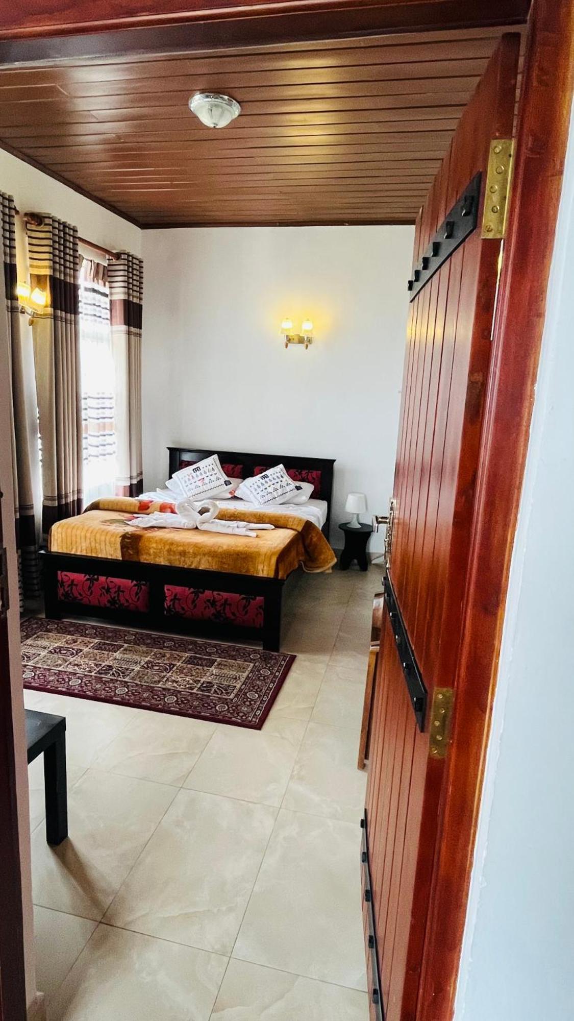 Thuring'S Holiday Bungalow นูวาราเอลิยา ภายนอก รูปภาพ